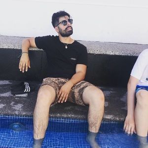 Meet your Posher, Melecio